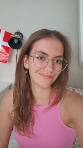 Leonie K Au Pair Professional